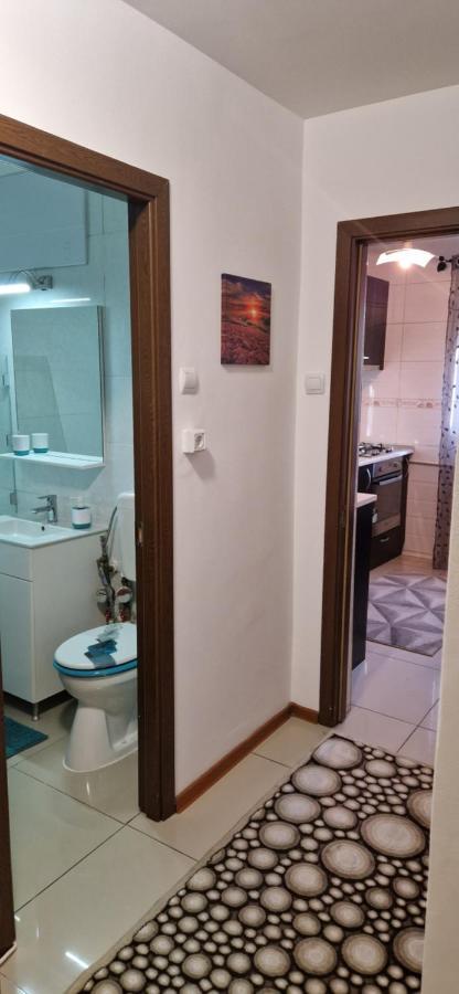 Two Rooms Parc Ior Apartament Bucarest Esterno foto